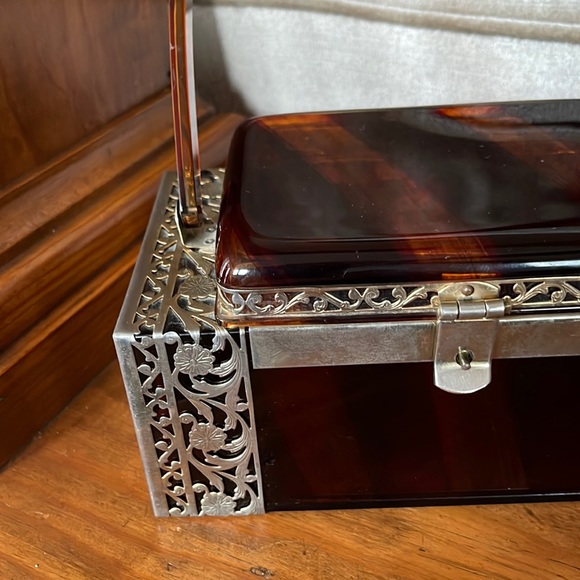 1950s Tyrolean Tortoise Striped Lucite Decorative Metal Encased Box Style Purse - Picture 6 of 13